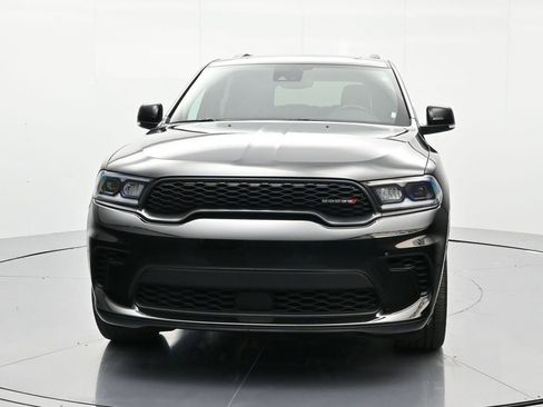 Used 2024 Dodge Durango GT image 2