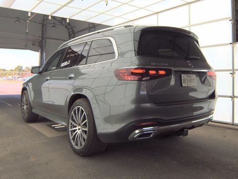Used 2025 Mercedes-Benz GLS 450 4MATIC w/ AMG Line Exterior image 7