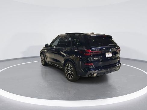 New 2026 BMW X5 xDrive40i w/ M Sport Package image 6