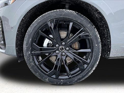 New 2026 Volvo XC60 B5 Ultra w/ Protection Package Premier image 13