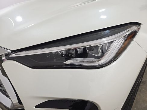 Used 2023 INFINITI QX55 Essential image 10