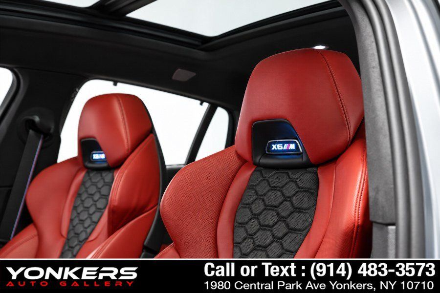 Used 2025 BMW X6 M Competition w/ Executive Package AWD/4WD image 39