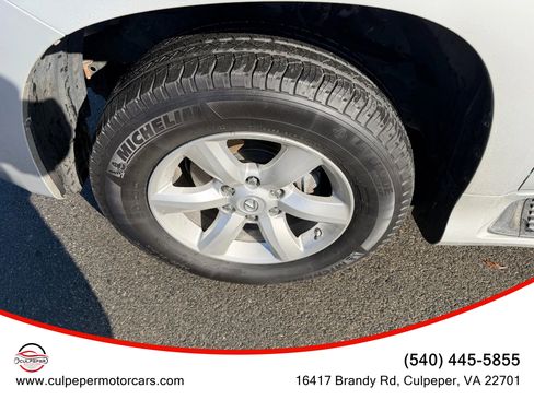 Used 2010 Lexus GX 460 image 32