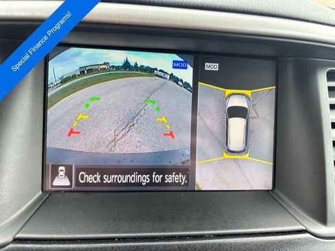 Used 2019 Nissan Pathfinder SL image 22