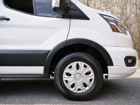 Used 2023 Ford Transit 350 XLT image 30