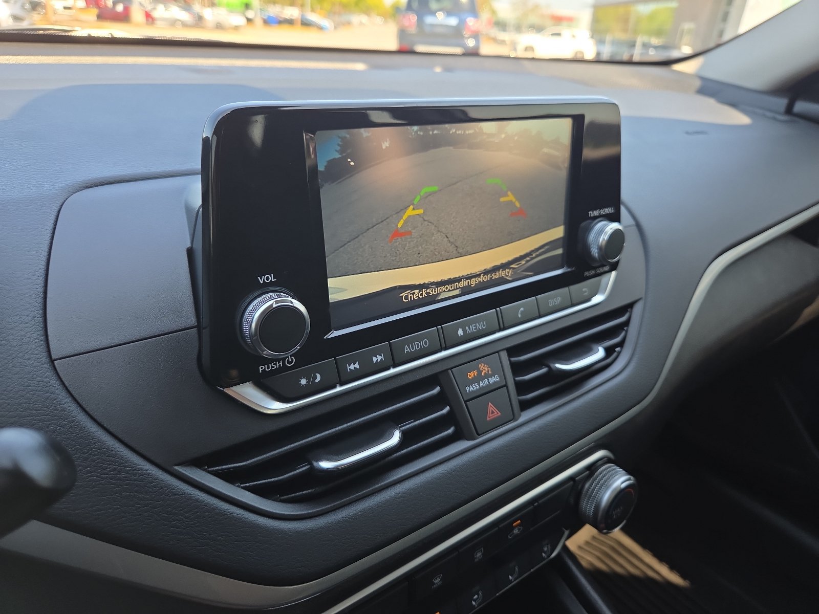 Used 2023 Nissan Altima 2.5 S FWD image 16