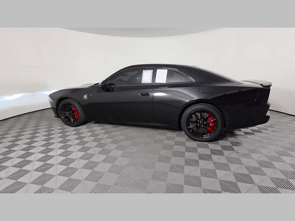 Used 2024 Dodge Charger Daytona Scat Pack w/ Plus Group AWD/4WD image 45
