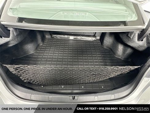 Used 2016 Toyota Avalon Touring image 28