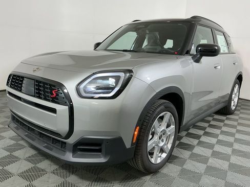 New 2026 MINI Cooper Countryman S image 2