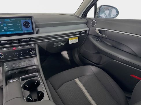 New 2026 Hyundai Sonata SEL FWD image 23