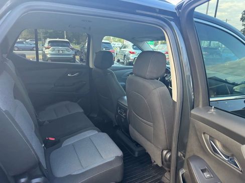 Used 2020 Chevrolet Traverse LT AWD/4WD image 42