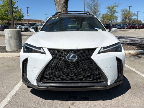 Used 2025 Lexus UX 300h 300h F SPORT Design image 2