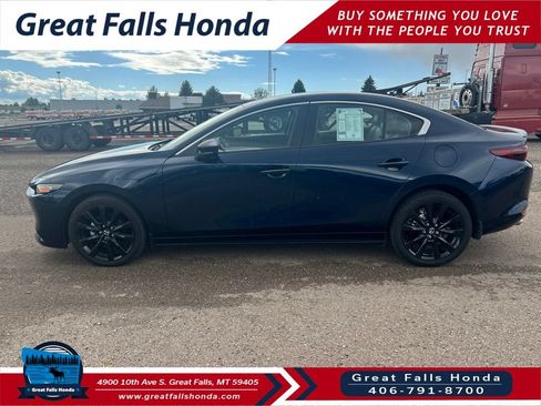 Used 2025 MAZDA MAZDA3 s FWD image 4