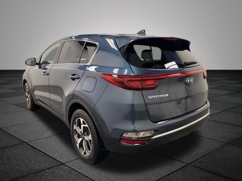 Used 2021 Kia Sportage LX image 4