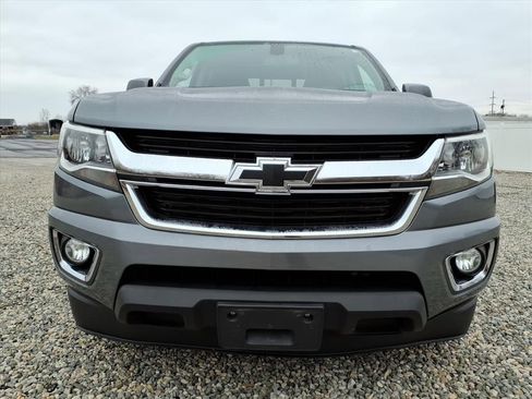 Used 2019 Chevrolet Colorado LT w/ LT Convenience Package image 2