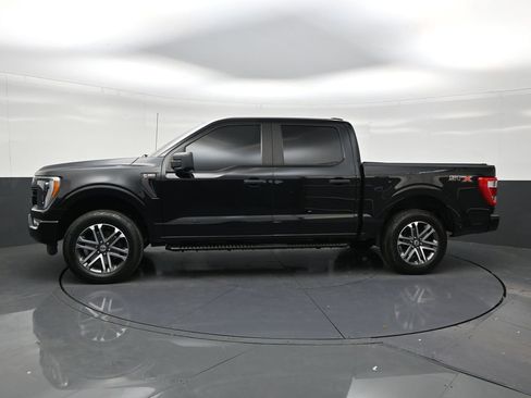 Used 2021 Ford F150 XL w/ STX Appearance Package RWD image 3