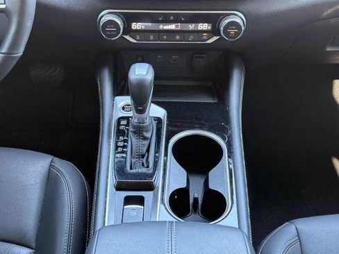 Certified 2025 Nissan Altima 2.5 SL FWD image 4