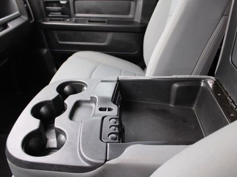 Used 2019 RAM 1500 Express w/ Express Value Package image 37