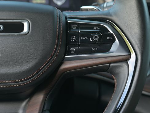 Used 2023 Jeep Grand Cherokee Summit w/ Adv Protech Group IV image 26