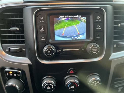 Used 2019 RAM 1500 Classic SLT w/ Protection Group AWD/4WD image 15