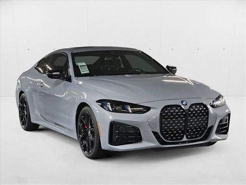 New 2026 BMW 430i Coupe image 3