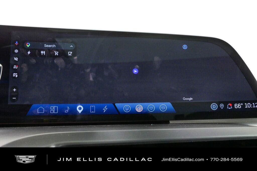 Certified 2026 Cadillac Vistiq Luxury w/ LPO, Floor Liner Package AWD/4WD image 15
