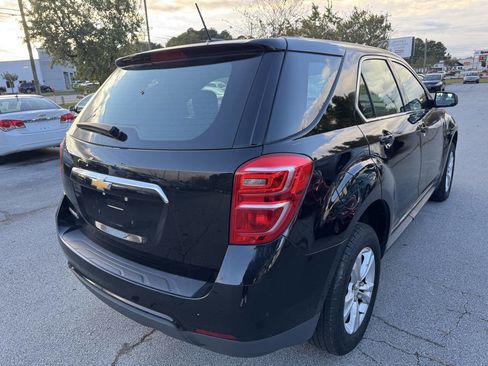 Used 2017 Chevrolet Equinox LS image 6