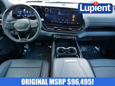 Used 2024 Chevrolet Silverado EV RST AWD/4WD image 18