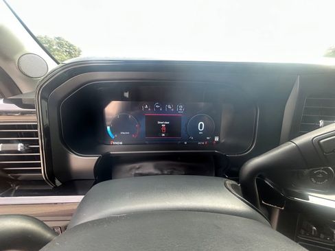 New 2026 Ford F250 Lariat w/ Black Appearance Package image 43