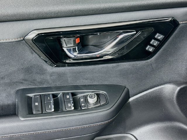 Used 2025 Subaru Forester Touring AWD/4WD image 18