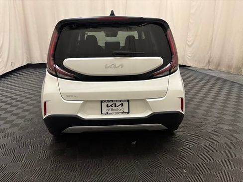 Certified 2025 Kia Soul LX FWD image 6