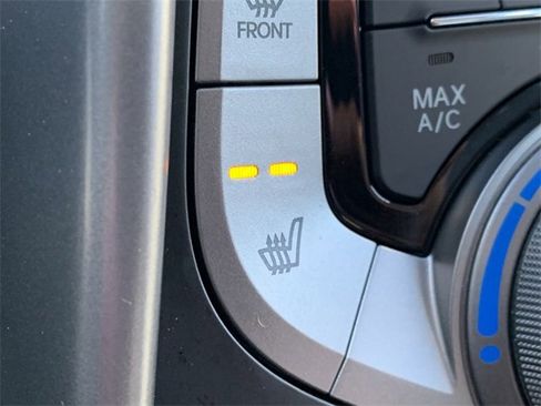 Used 2013 Hyundai Elantra SE image 26