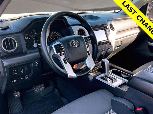 Used 2018 Toyota Tundra SR5 w/ TRD Off Road Package image 14