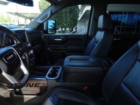 Used 2021 GMC Sierra 2500 SLT w/ SLT Premium Package image 15