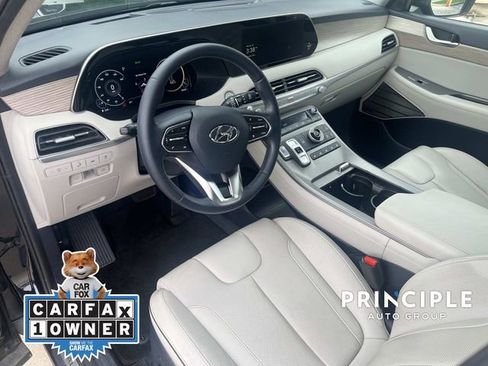 Used 2021 Hyundai Palisade Limited w/ Cargo Package FWD image 16