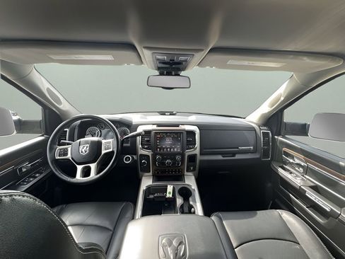 Used 2016 RAM 3500 Laramie image 20