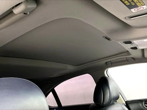 Used 2015 Lexus LS 460 w/ Comfort Package image 13