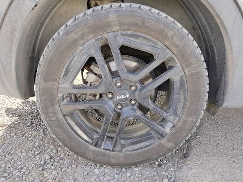 Used 2023 Kia Telluride SX X-Line image 16