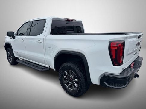 Used 2025 GMC Sierra 1500 AT4X image 4