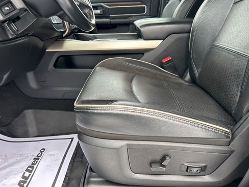 Used 2022 RAM 3500 Laramie image 7