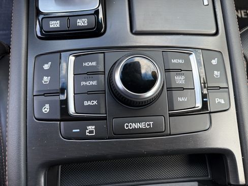 Used 2019 Genesis G80 3.3T Sport RWD image 14