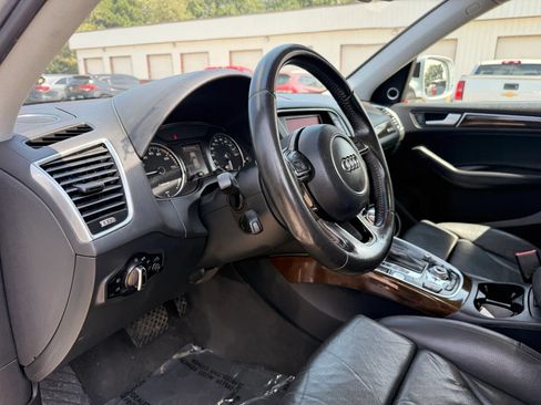 Used 2013 Audi Q5 2.0T Prestige AWD/4WD image 17