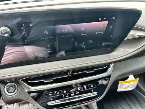 Used 2026 Buick Envista Avenir FWD image 28
