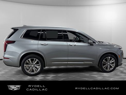 Certified 2024 Cadillac XT6 Premium Luxury AWD/4WD image 6