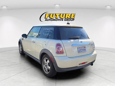 Used 2011 MINI Cooper Hardtop FWD image 6