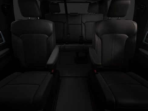 New 2026 Jeep Grand Wagoneer Grand Wagoneer 4x4 image 3