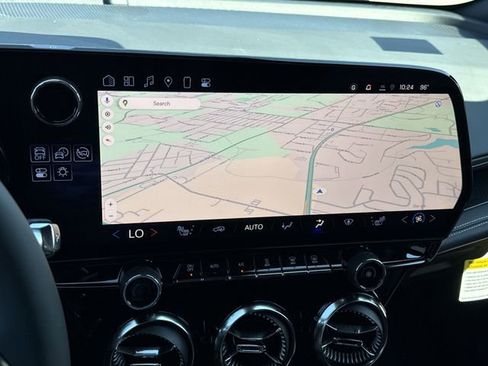 New 2025 Chevrolet Blazer EV LT image 22