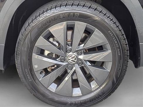 Used 2023 Volkswagen Taos S FWD image 23