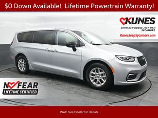 Used 2024 Chrysler Pacifica Touring-L video 1