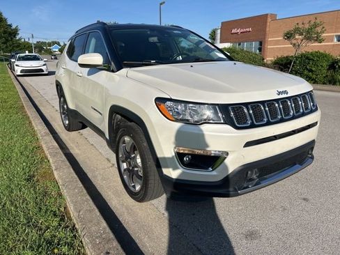 Used 2021 Jeep Compass Limited AWD/4WD image 2